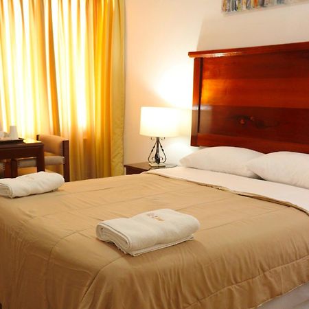 Hostal El Candelabro ピスコ エクステリア 写真